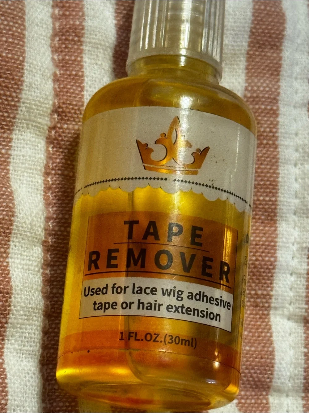 Tape Remover for Lace Wigs & Extensions - Amber